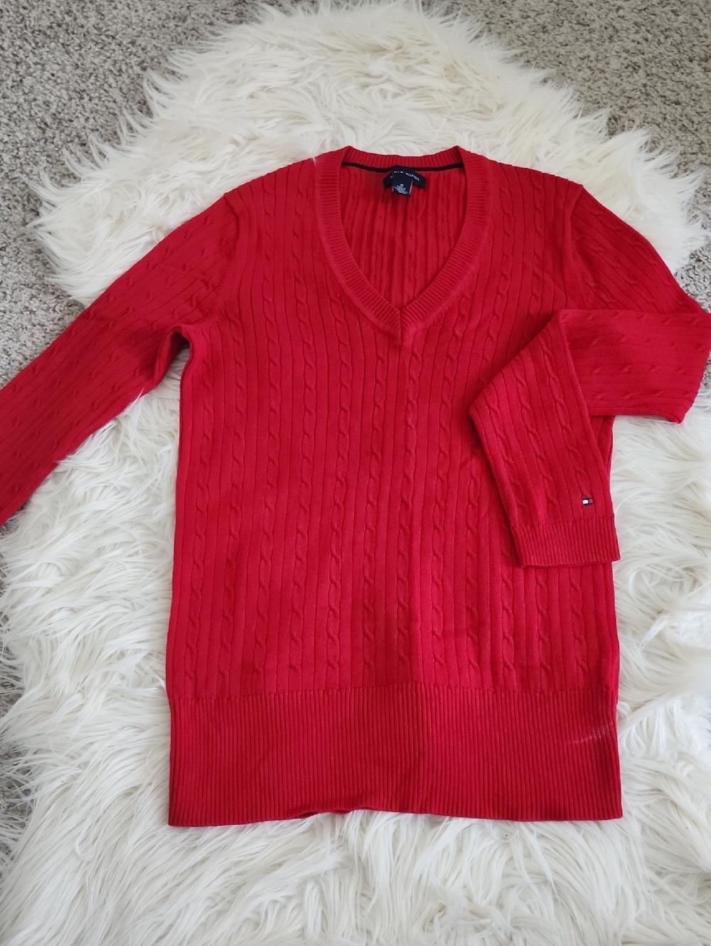 Tommy Hilfiger Classic Cable Knit VNeck Sweater